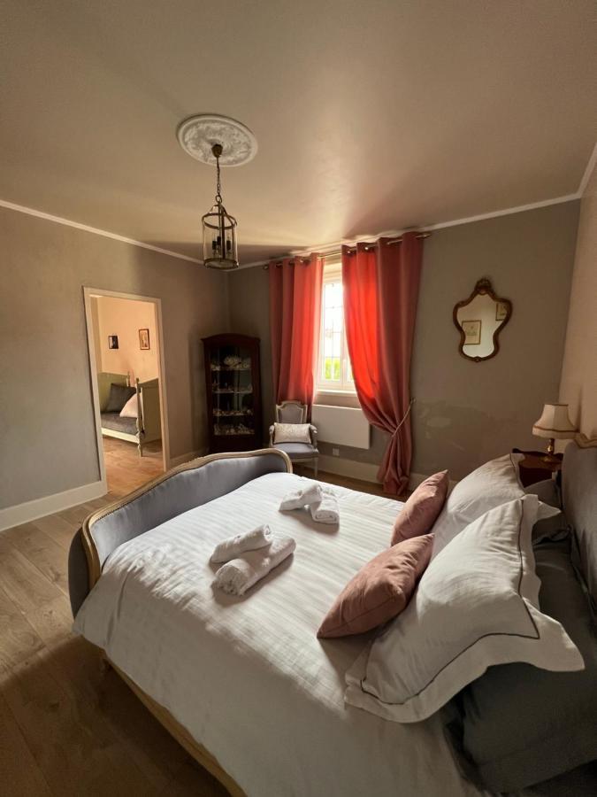 L'ESCALE Chambres et table d'hôtes Verdun-sur-le-Doubs Extérieur photo