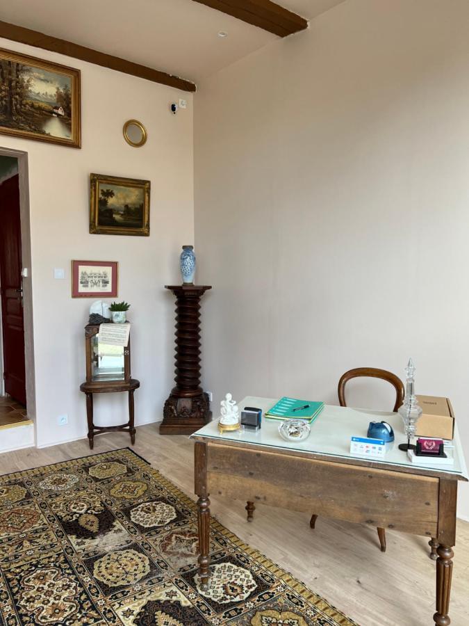 L'ESCALE Chambres et table d'hôtes Verdun-sur-le-Doubs Extérieur photo