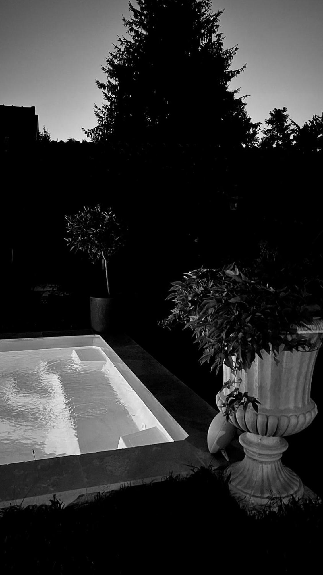 L'ESCALE Chambres et table d'hôtes Verdun-sur-le-Doubs Extérieur photo