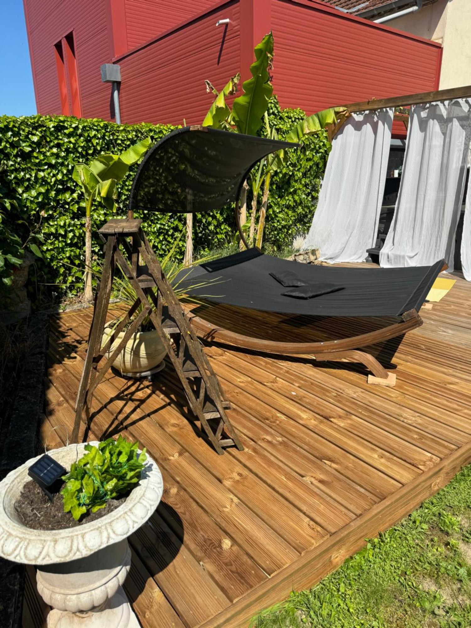 L'ESCALE Chambres et table d'hôtes Verdun-sur-le-Doubs Extérieur photo