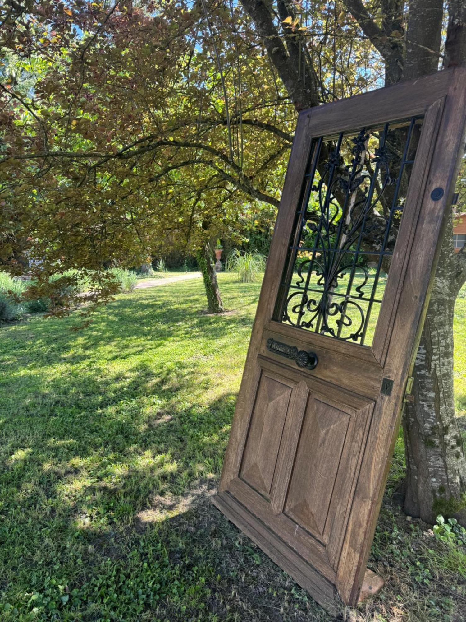 L'ESCALE Chambres et table d'hôtes Verdun-sur-le-Doubs Extérieur photo